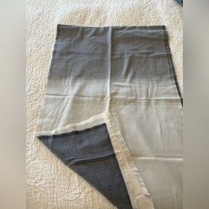 lululemon athletica Ombre Gray and Cream Scarf Wrap
